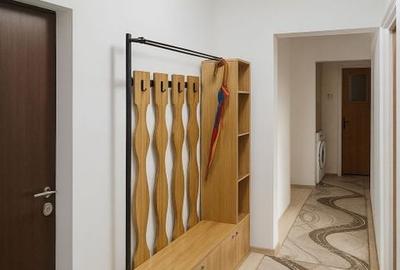 74 mp, 3 camere, 2 băi, 2 balcoane – 8 min până la metrou - comision 0 - 4