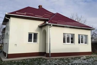 Casă cu 3 camere cu Teren 2050 Mp în Central - 13