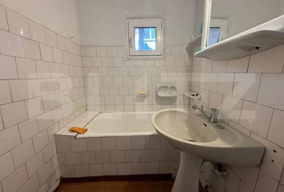 Apartament de 3 camere, decomandat, bulevardul Tudor Vladimirescu - 9