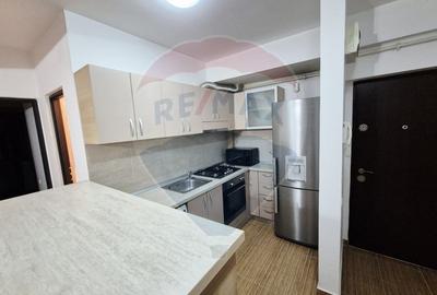 Apartament cu 3 camere de vânzare în zona Berceni - 3