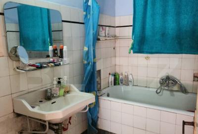 Casa de vanzare 180 mp utili, teren 300 mp zona se - 2