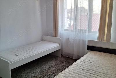 Apartament cu 3 camere decomandat în Central - 1
