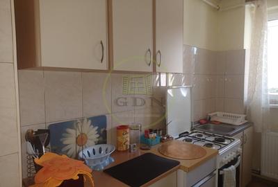Apartament cu 2 camere semidecomandat, mobilat în Vlahuță - 3