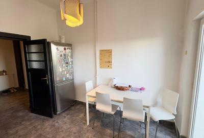 Apartament 4 camere Batistei, strada Vasile Lascar - 24