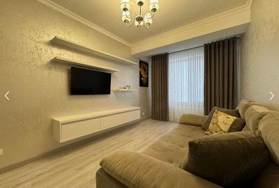 Garsonieră în Titan - 1