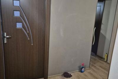 Apartament cu 3 camere decomandat în Steaua - 2