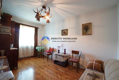 Casă individuală cu 6 camere cu Canalizare în Central - 11
