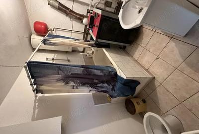 Casă cu 5 camere cu Teren 450 Mp în Central - 2