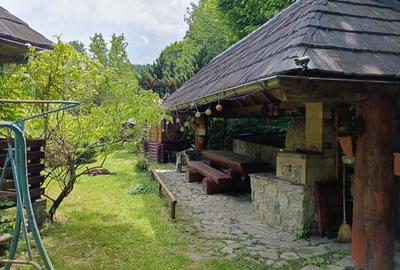 Casă cu 3 camere în Sucevița - 1