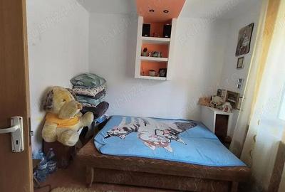 De vanzare apartament 2 camere in Curtea de Arge? langa Manastire - 5