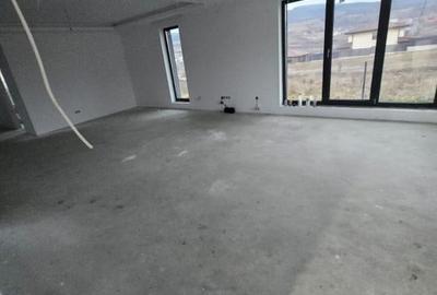 Casă individuală cu 5 camere cu Canalizare în Chinteni - 4