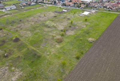 Teren de 218 mp, în Central - 12