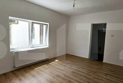 Casa spatioasa, de vanzare, cu 10 camere, 200 mp, zona semicentrala - 6