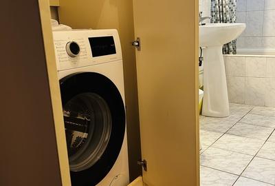 Apartament cu 3 camere decomandat în Titan - 7