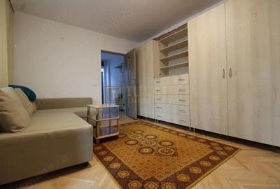 Apartament cu 3 camere decomandat, mobilat în Circumvalațiunii - 10