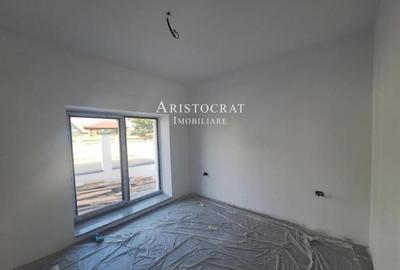 Casă cu 3 camere cu Teren 200 Mp în Corbeanca - 2