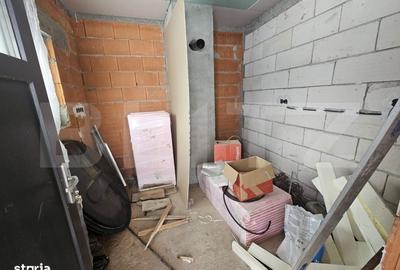 Casă cu 4 camere cu Teren 500 Mp în Jelna - 3