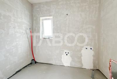 Vanzare duplex premium garaj pentru 2 masini chiar la intrare Tauti - 9