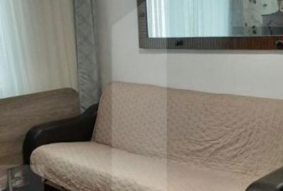 Apartament cu 3 camere semidecomandat în Central - 1