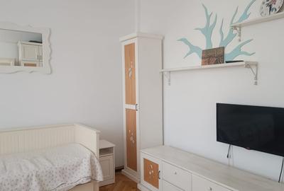 Universitate, 6 minute de metrou Universitate, centrala termica - 9