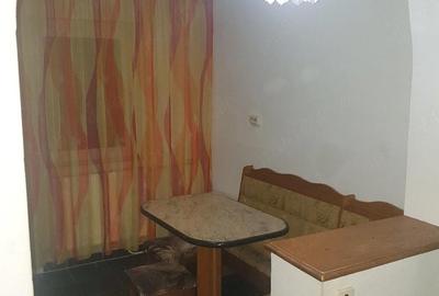 Apartament cu 2 camere decomandat în Nufărul - 1