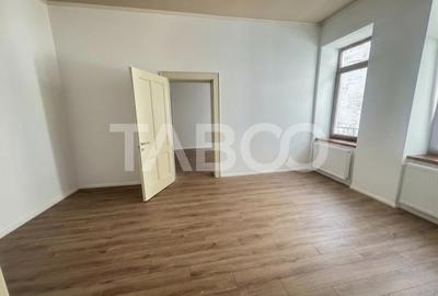Apartament  renovat cu 3 camere 65 mpu etaj 1 Centrul Istoric-Balcescu - 4