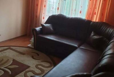 Apartament cu 3 camere semidecomandat în Nufărul - 5