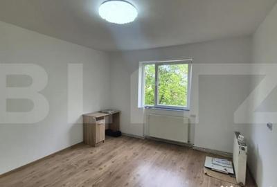 Apartament cu 2 camere decomandat în Micro 14