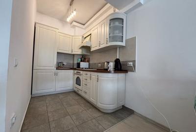 Apartament cu 2 camere semidecomandat, mobilat în P-ța Alba Iulia - 15