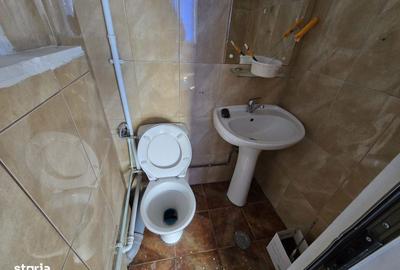 Spațiu comercial, de 61 mp, în Frații Golești - 3