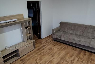 Apartament cu 2 camere semidecomandat în Micro 19 - 7