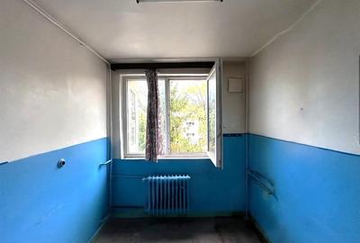 Titan Potcoava- parc Brancusi - 3