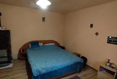 Casă cu 5 camere cu Teren 2200 Mp în Coșdeni - 9