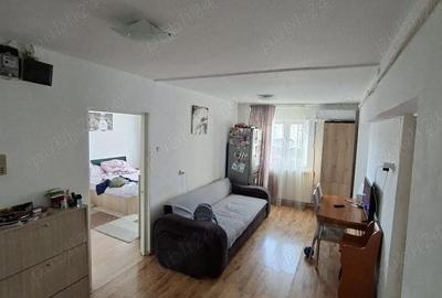 Apartament cu 2 camere decomandat în Cetate - 2