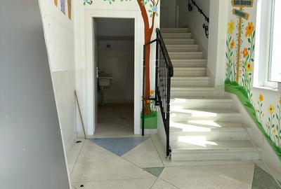 Spațiu comercial, de 200 mp, în Central - 11