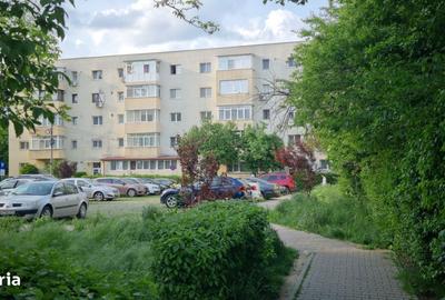 Apartament cu 2 camere semidecomandat, mobilat în Central - 6