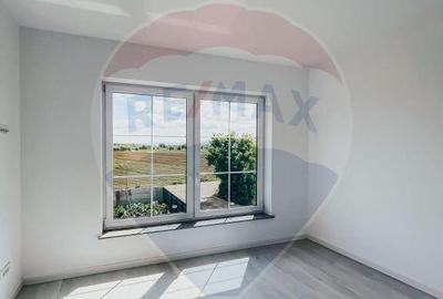 Casa de vanzare in Radauti pe str Horodnicului - 13