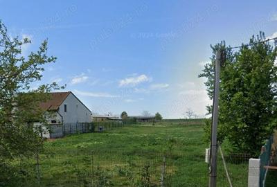 Teren de 2048 mp, în Vadu - 6