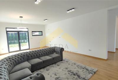 Casa la sol 4 camere de vanzare in cartierul Westfield - 12