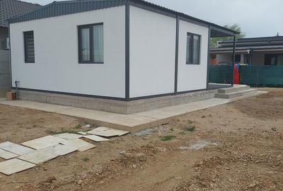 Casă cu 2 camere cu Teren 300 Mp în Central - 2