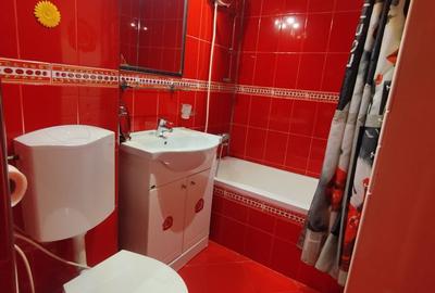 Basarabia  la 3 minute de Metrou Costin Georgian, etaj 1/4, mobilat. - 12