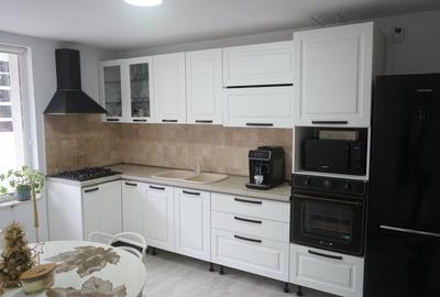 Casa moderna in Balotesti – lumina, stil si confort complet - 8