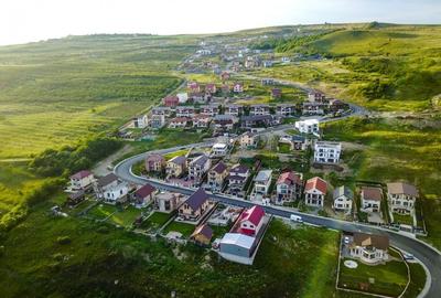 Teren cu autorizatie duplex, zona Voronet