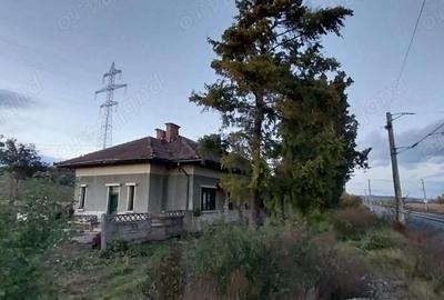 Casă cu 3 camere în Central - 11