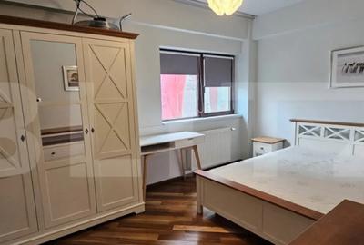 Apartament cu 4 camere semidecomandat în Central - 1