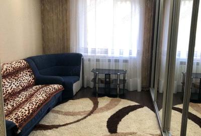 Apartament cu 2 camere decomandat în Titan