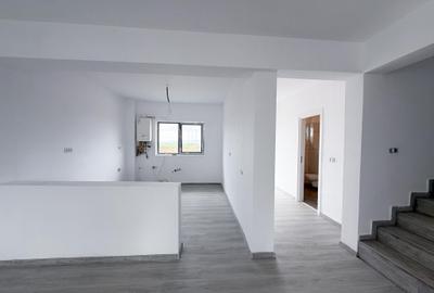 Duplex cu 4 camere cu Teren 258 Mp în Tărlungeni - 12