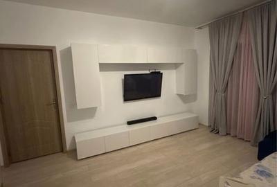 Apartament cu 2 camere, mobilat în Palazu Mare - 1