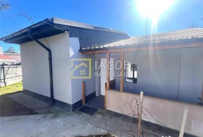 Casă cu 2 camere cu Teren 350 Mp în Central - 2