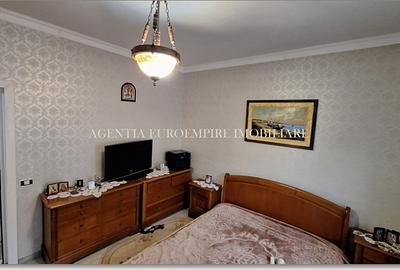 Casa de vanzare in localitatea Lazu - 4